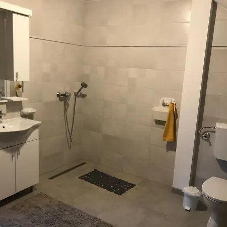 Bencsik Vendeghaz Guest house