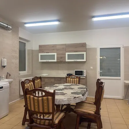 Bencsik Vendeghaz 3*